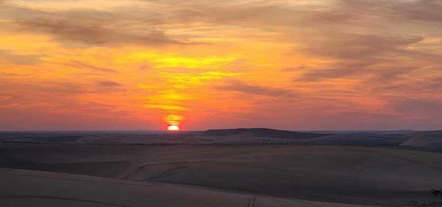 Sunrise or Sunset desert Safari with Sandboarding in Qatar - Tea, coffee, and the small comforts included