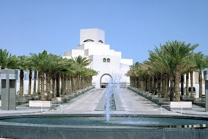 Transit Exclusive Discover Doha Tour - What the guide and group size mean in practice